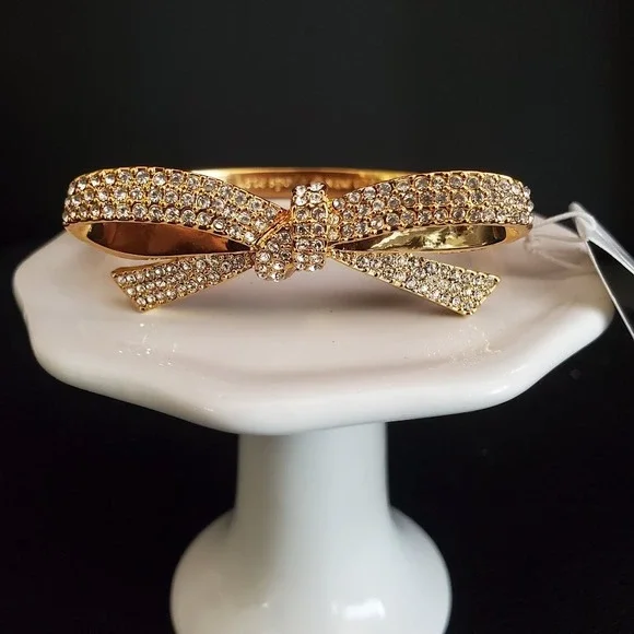 Kate Spade Finishing Touch Bow Hinged Bangle Gold Pave Crystal NWT and Pouch - Picture 5 of 9